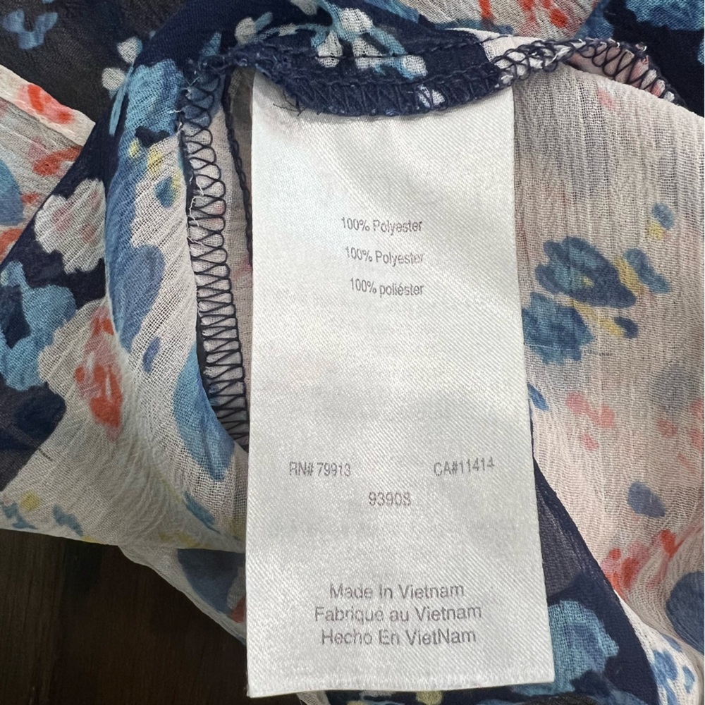 Motherhood Sheer Maternity Top - Picture 9 of 11
